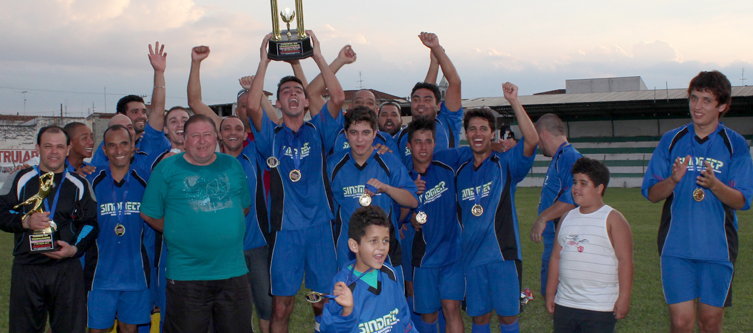 Confab Equipamentos vence 3º Torneio Metalúrgico de Futebol de Campo de Pinda