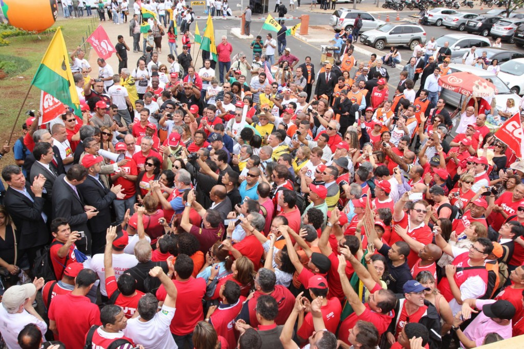 Ato contra o PL 4330, da terceirização, no dia 2 de setembro, em Brasília (Crédito Ronaldo Barroso)