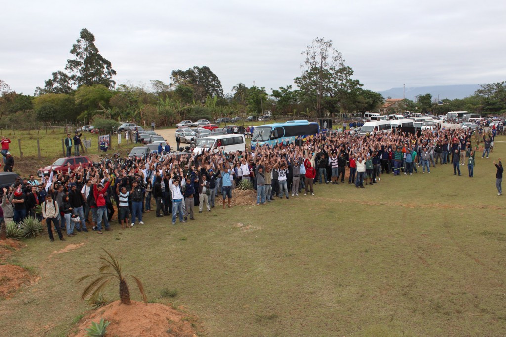 Categoria reprova proposta da empresa e deflagra greve por tempo indeterminado