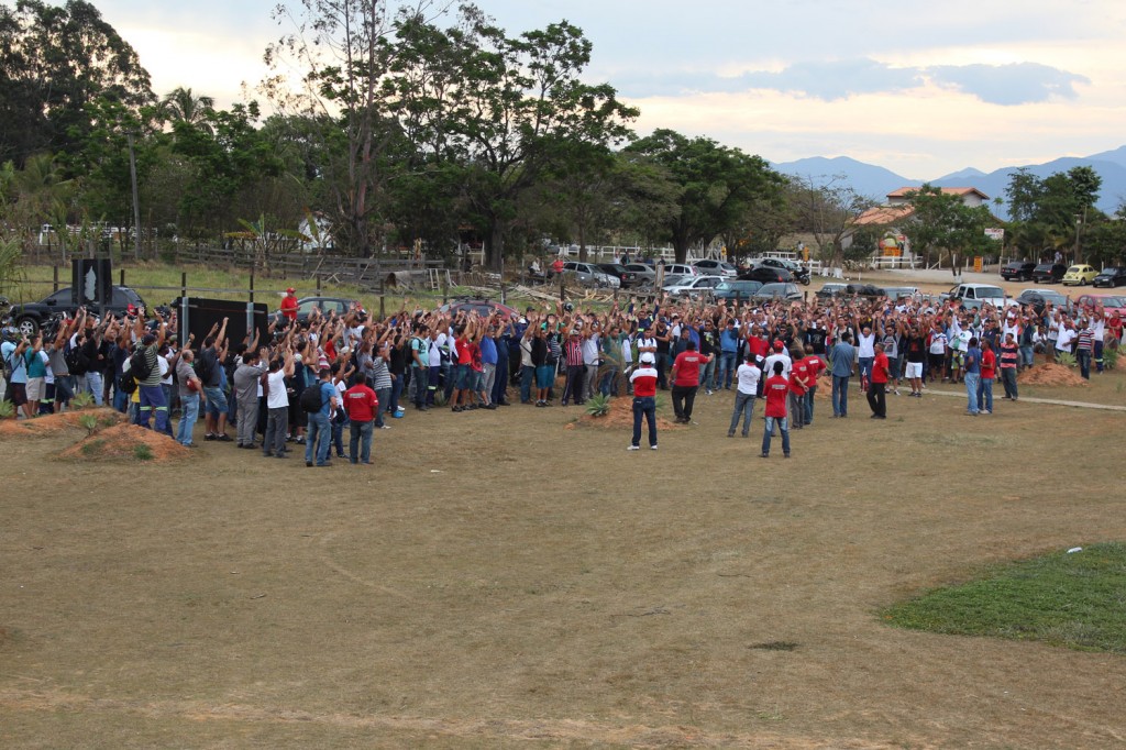 Assembleia que aprovou a proposta no turno da tarde