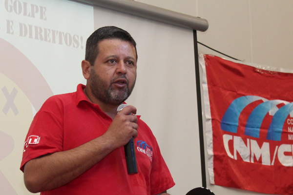 O secretário de Formação do sindicato, Marcos Prudente