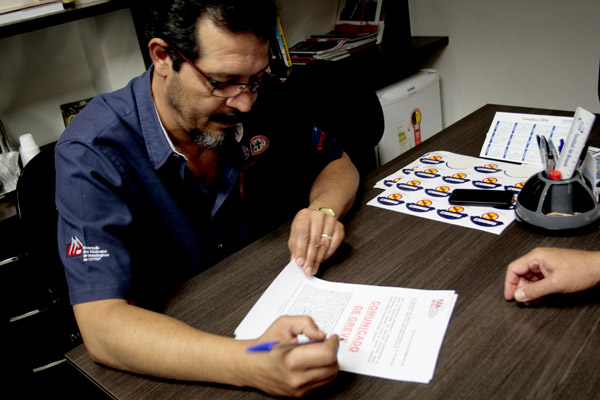 Campanha Salarial: FEM-CUT/SP entrega aviso de greve no Grupo 8