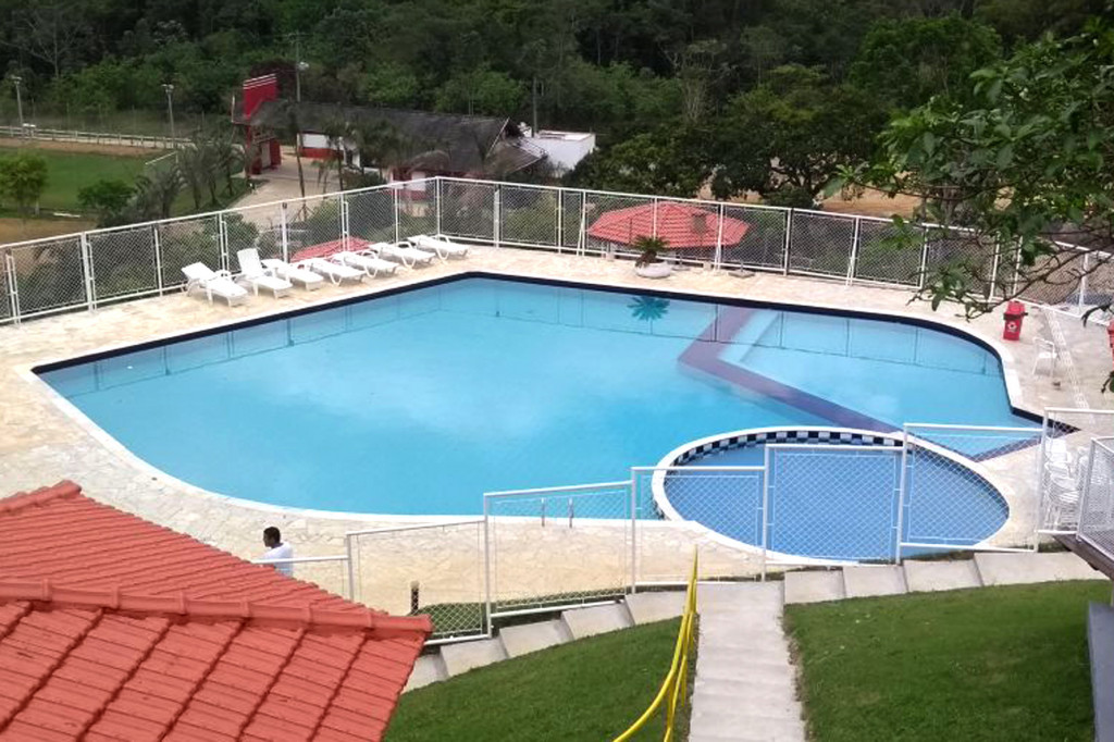 Nova piscina tem 12 bicos de hidromassagem (foto Marcelo Bitencourt - Pepeo)
