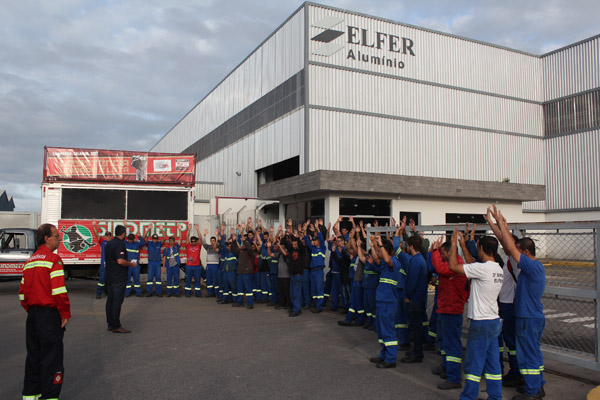 Trabalhadores da Elfer aprovam proposta da Campanha Salarial