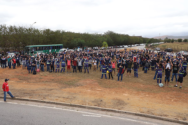 Trabalhadores da Gerdau de Pinda fazem paralisação pela Campanha Salarial