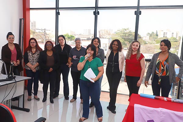 Comissão da FEM-CUT/SP pede compromisso de candidatos com as mulheres