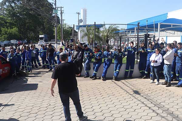 Trabalhadores da Nacional aprovam comunicado de greve pela Campanha Salarial