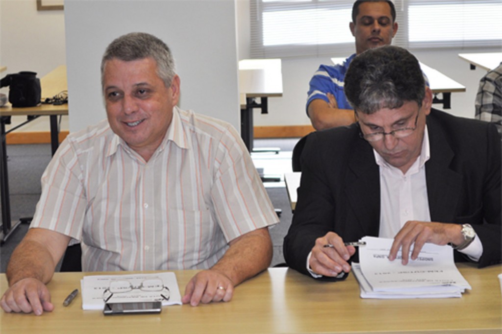 Valmir Marques, Biro Biro, presidente da FEM-CUT/SP e Dr. Oliveira, rodada do G3. Crédito: Paulo Souza/SMABC