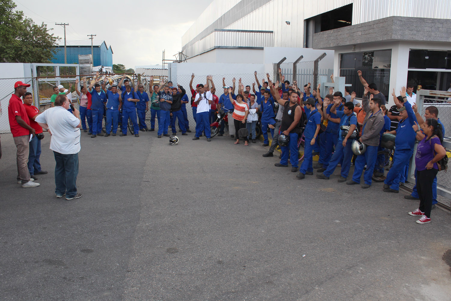 Ameaça de greve muda negociação entre o Sindicato dos Metalúrgicos e a direção da Elfer