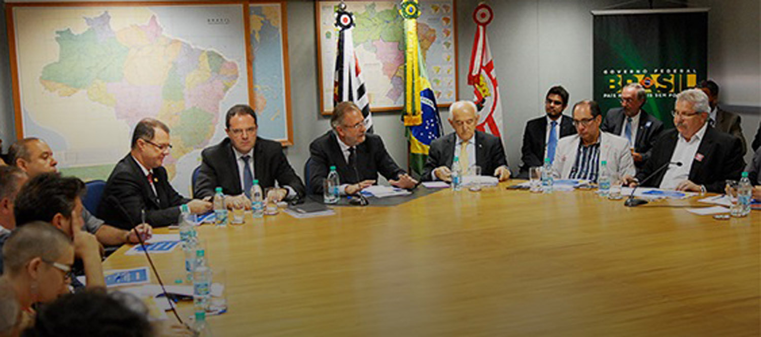 CUT e centrais não abrem mão de direitos dos trabalhadores “nem que a vaca tussa”