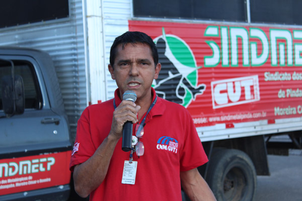 O dirigente sindical José Ivanez - Gato