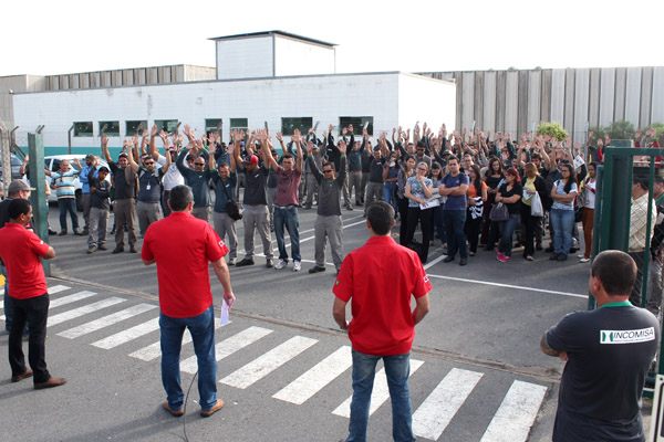 Trabalhadores da Incomisa ameaçam greve pela campanha salarial