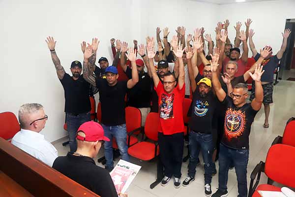 Assembleia geral aprova eixo da Campanha Salarial