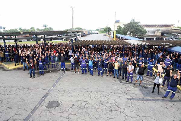 Trabalhadores da Gerdau conquistam aumento real e vale-alimentação de R$ 675